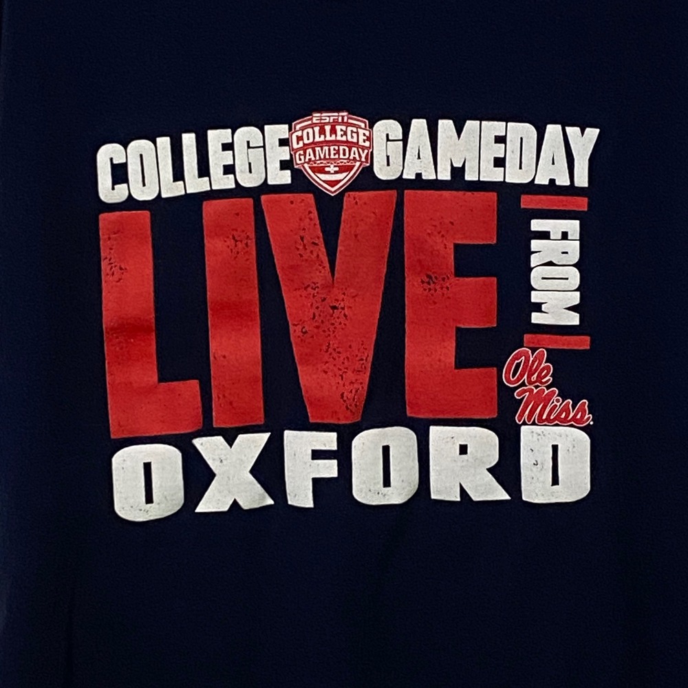 Ole Miss College Gameday Live from Oxford Mens T-Shirt XL Navy Blue Football